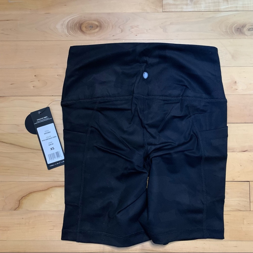 YOGALICIOUS Shorts Lux High Rise Side Pockets Bike Tights Leggings Black Camo XS - Picture 7 of 7
